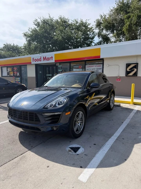 2015 Porsche Macan S - Image 2 of 11