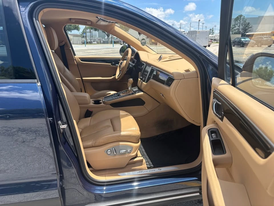 2015 Porsche Macan S - Image 13 of 20