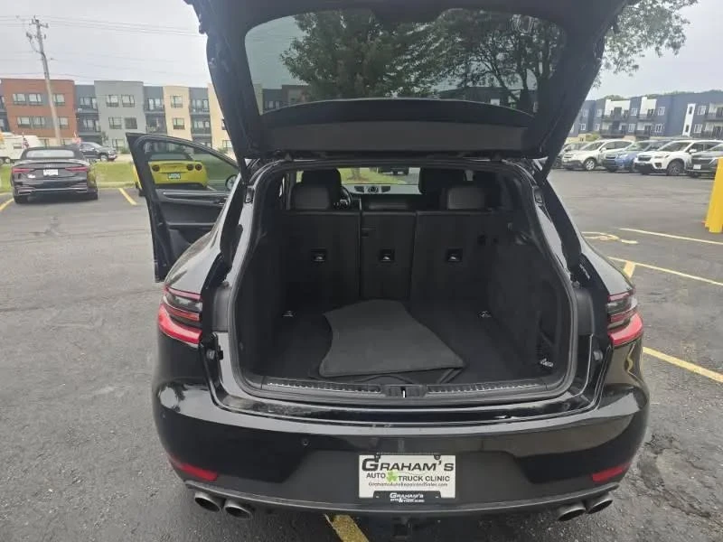 2015 Porsche Macan S - Image 12 of 20