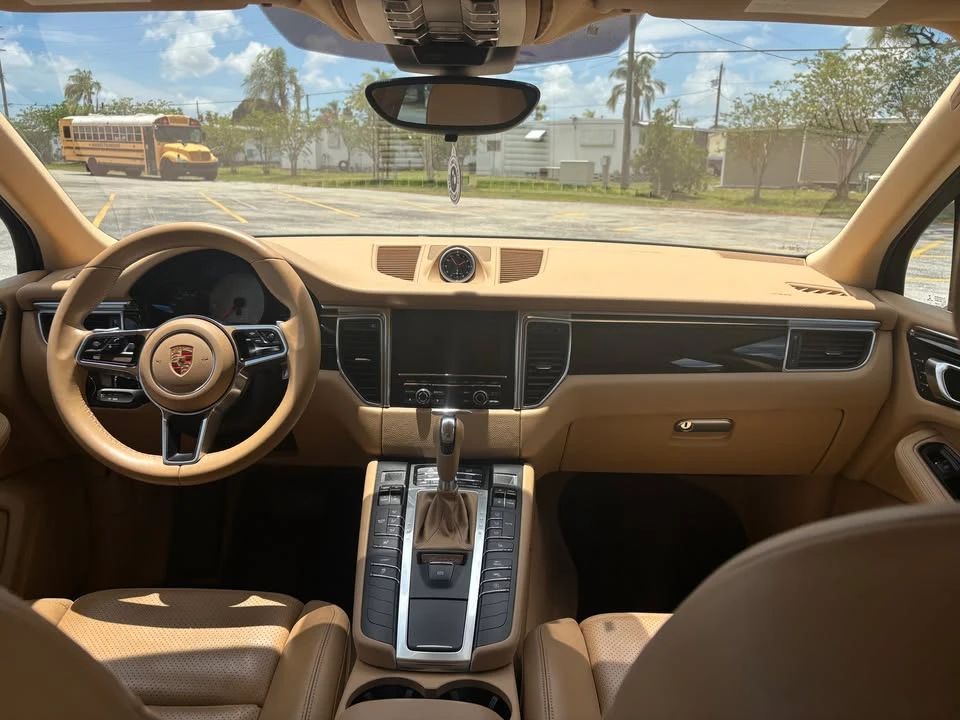 2015 Porsche Macan S - Image 14 of 20
