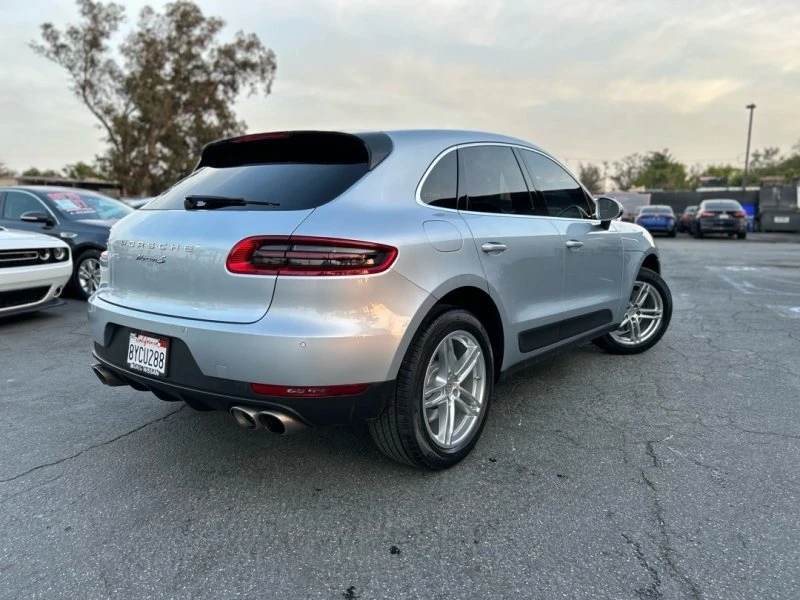 2015 Porsche Macan S - Image 2 of 11