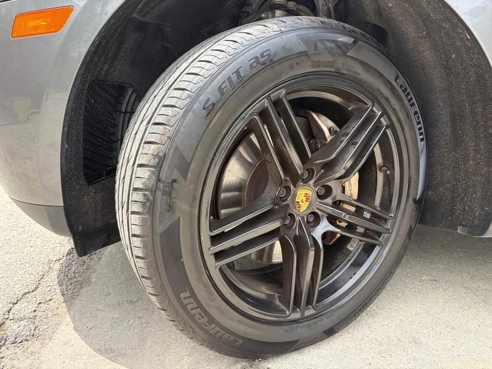 2015 Porsche Macan S - Image 17 of 18
