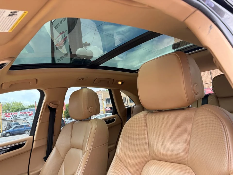 2015 Porsche Macan S - Image 11 of 18