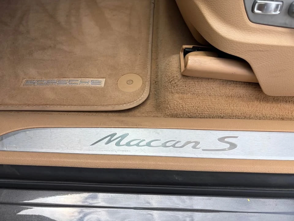 2015 Porsche Macan S - Image 12 of 18
