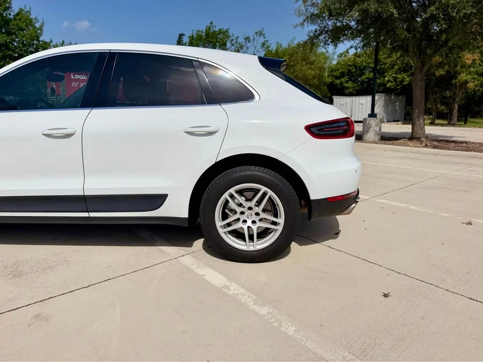 2015 Porsche Macan S - Image 7 of 14