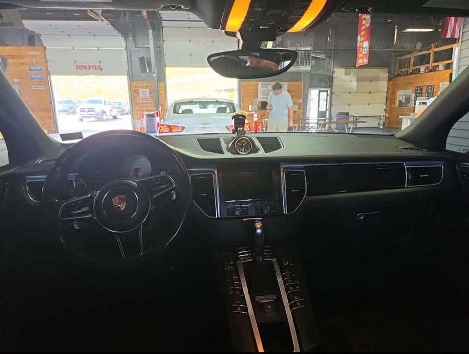 2015 Porsche Macan S - Image 7 of 13