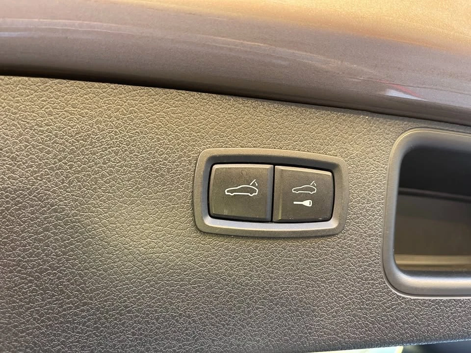 2015 Porsche Macan S - Image 10 of 20