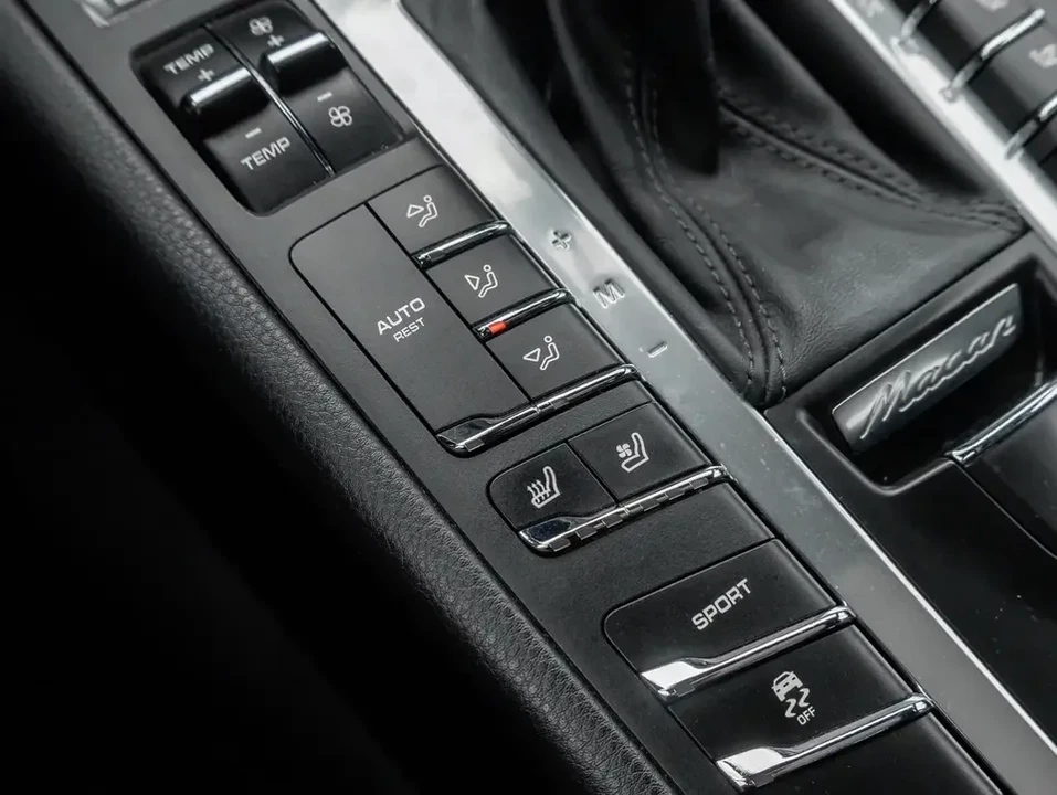 2015 Porsche Macan S - Image 20 of 20