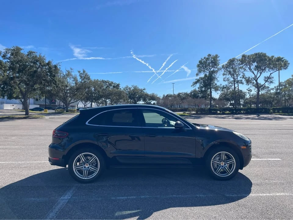 2015 Porsche Macan S - Image 2 of 11