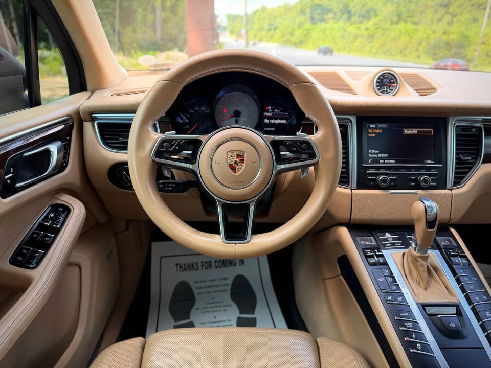 2015 Porsche Macan S - Image 9 of 20