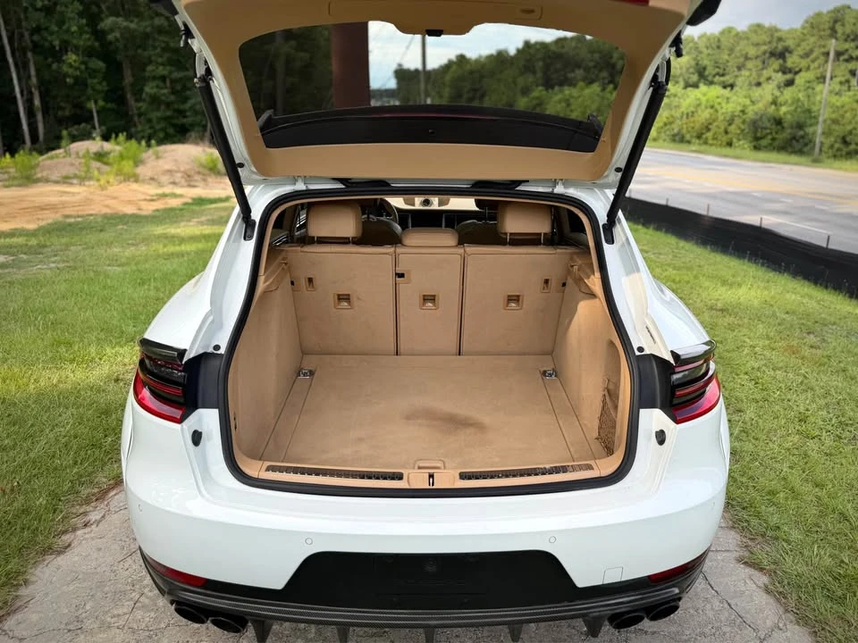 2015 Porsche Macan S - Image 18 of 20