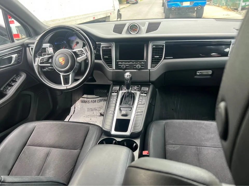 2015 Porsche Macan S - Image 9 of 10