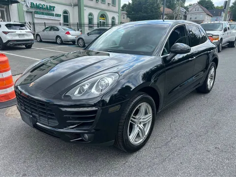 2015 Porsche Macan S Sport Utility 4D