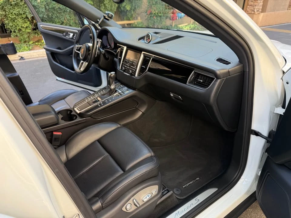 2015 Porsche Macan S - Image 10 of 18