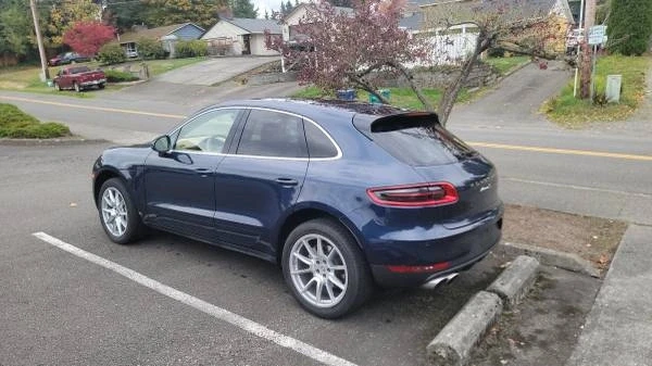 2015 Porsche Macan S - Image 2 of 9