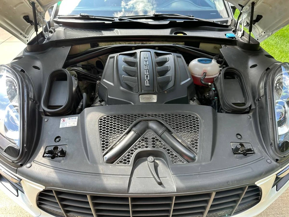 2015 Porsche Macan S - Image 20 of 22