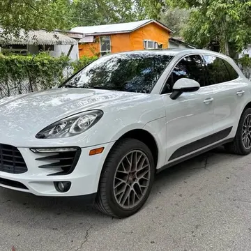 2015 Porsche Macan S Sport Utility 4D