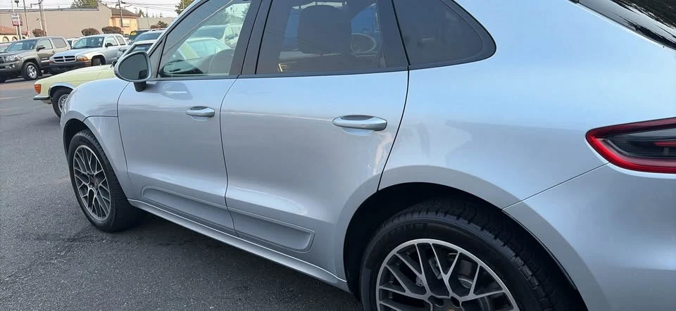 2015 Porsche Macan S - Image 11 of 20