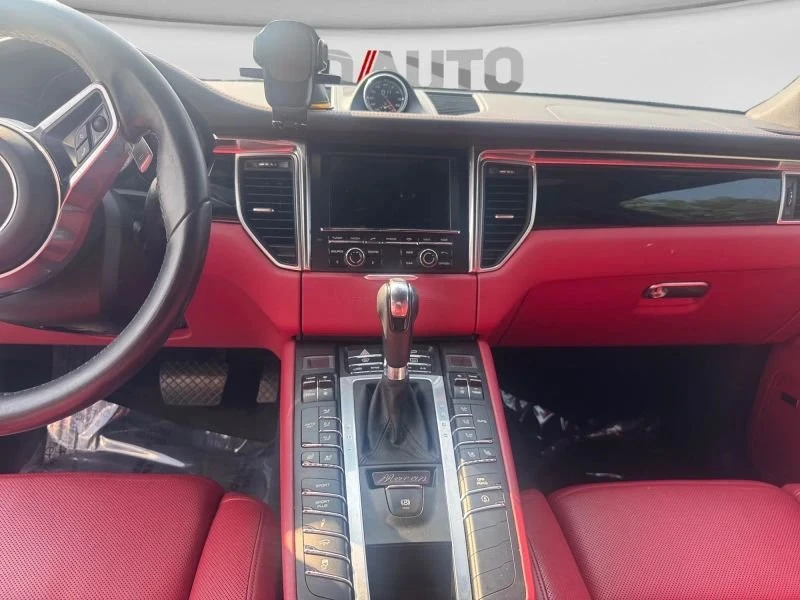 2015 Porsche Macan S - Image 12 of 14