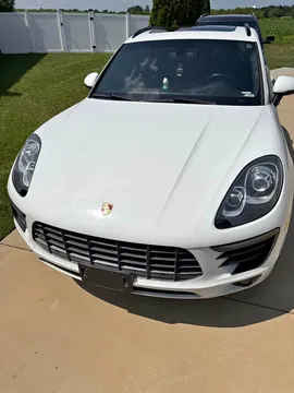 2015 Porsche Macan S Sport Utility 4D