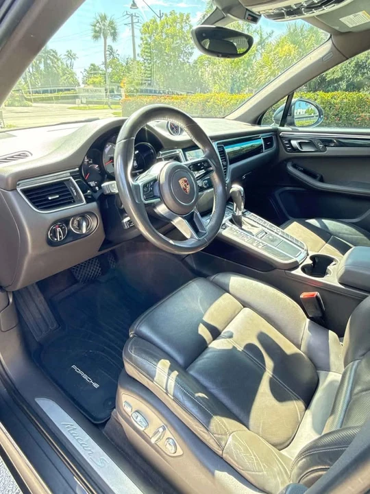2015 Porsche Macan S - Image 9 of 17