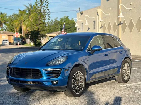 2015 Porsche Macan S Sport Utility 4D