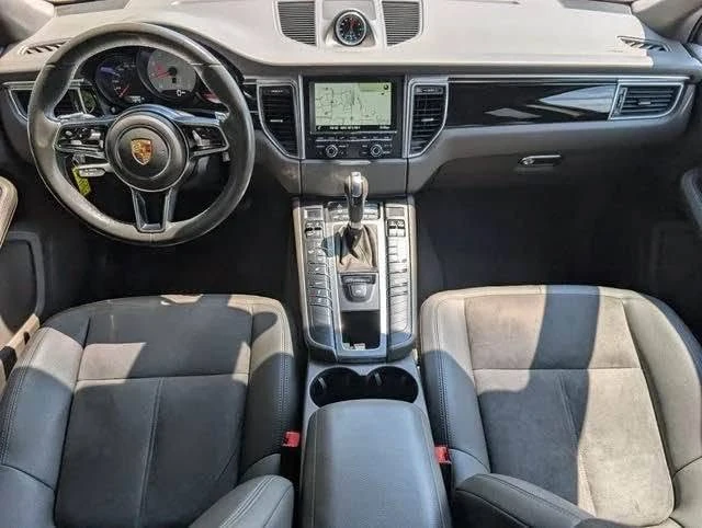2015 Porsche Macan S - Image 11 of 20