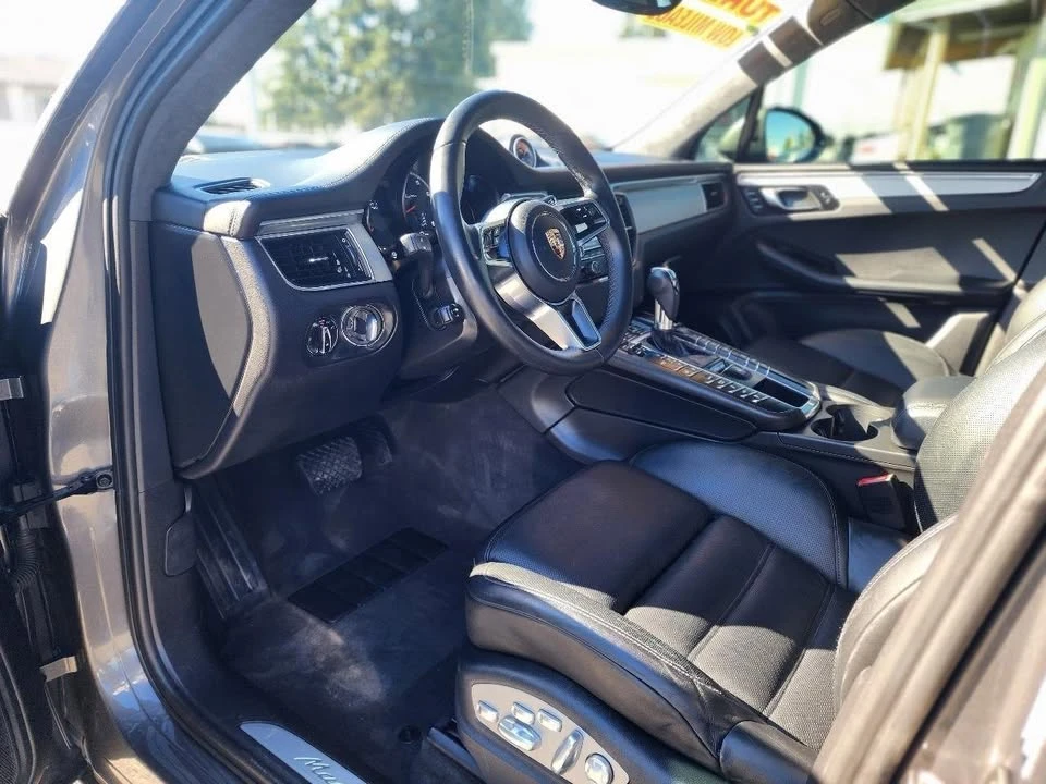 2015 Porsche Macan S - Image 13 of 20