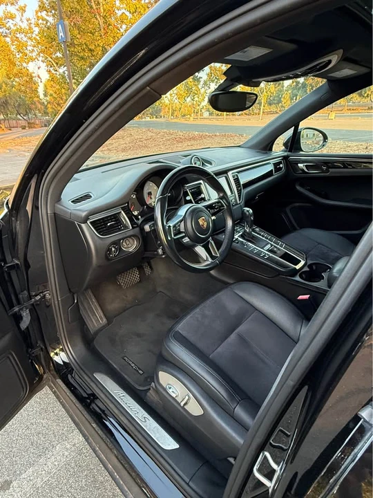 2015 Porsche Macan S - Image 9 of 13