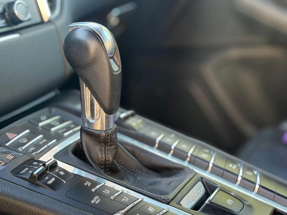 2015 Porsche Macan S - Image 9 of 10