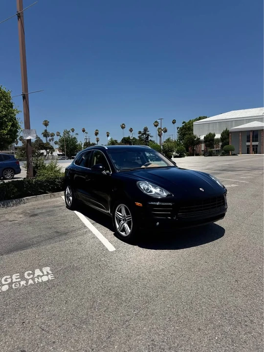 2015 Porsche Macan S - Image 2 of 11