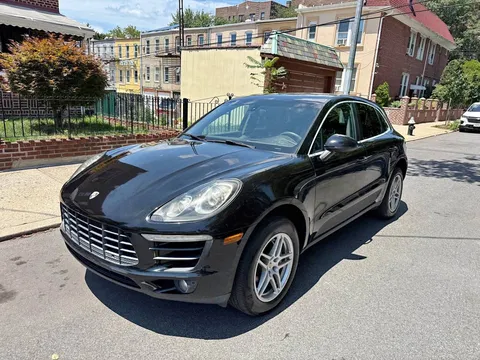2015 Porsche Macan S Sport Utility 4D