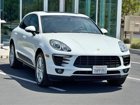 2015 Porsche Macan S Sport Utility 4D
