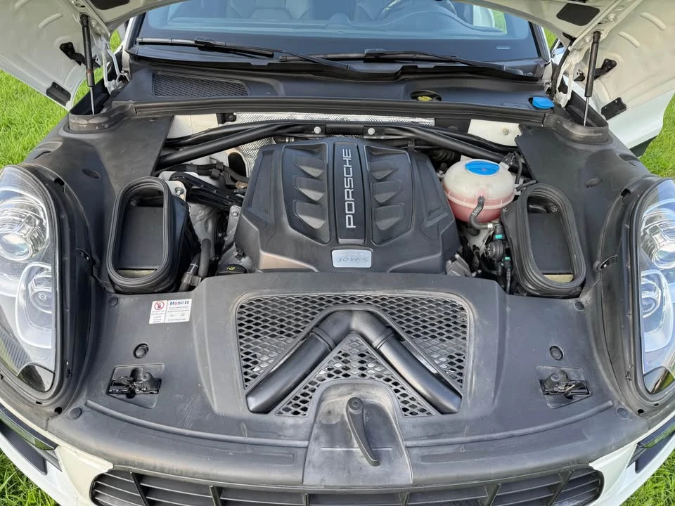 2015 Porsche Macan S - Image 14 of 14