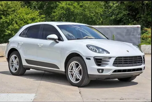 2015 Porsche Macan S Sport Utility 4D