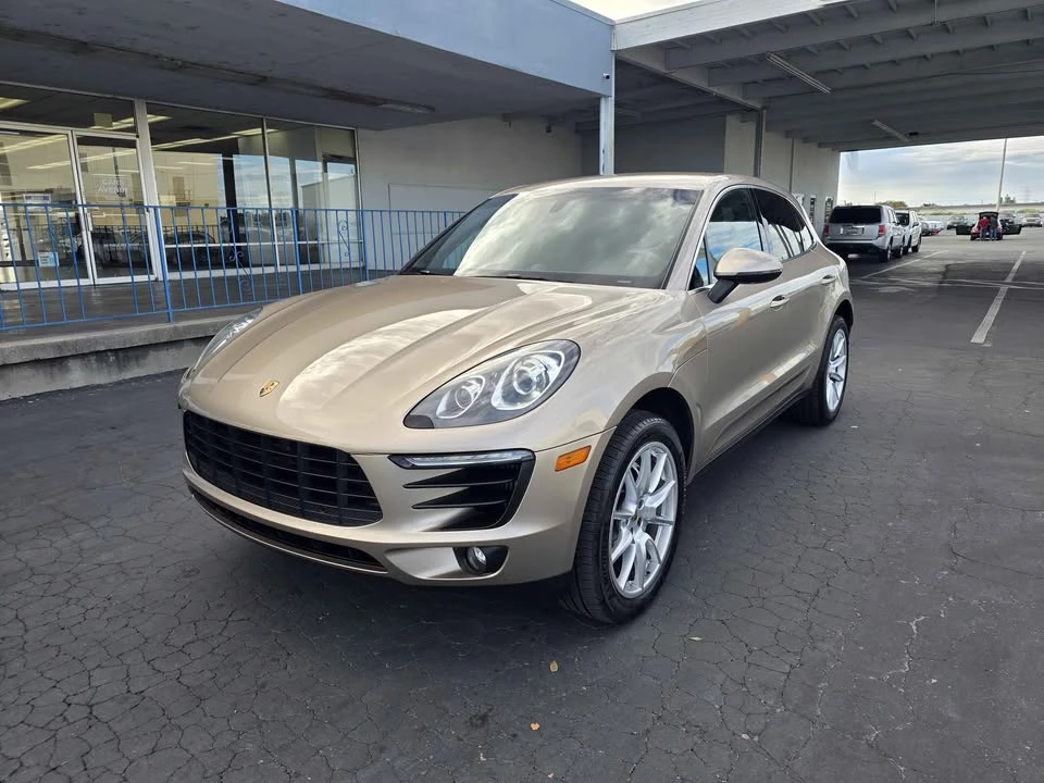 2015 Porsche Macan S - Image 2 of 18