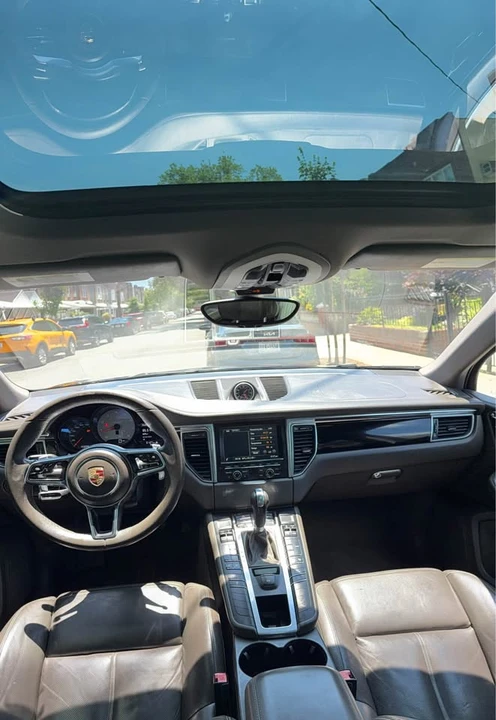 2015 Porsche Macan S - Image 2 of 20