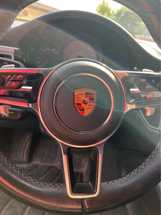2015 Porsche Macan S - Image 9 of 14