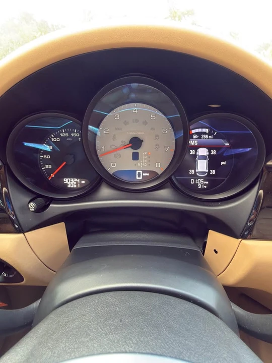 2015 Porsche Macan S - Image 11 of 19