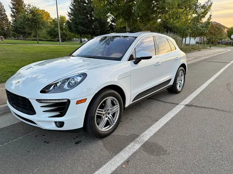 2015 Porsche Macan S Sport Utility 4D