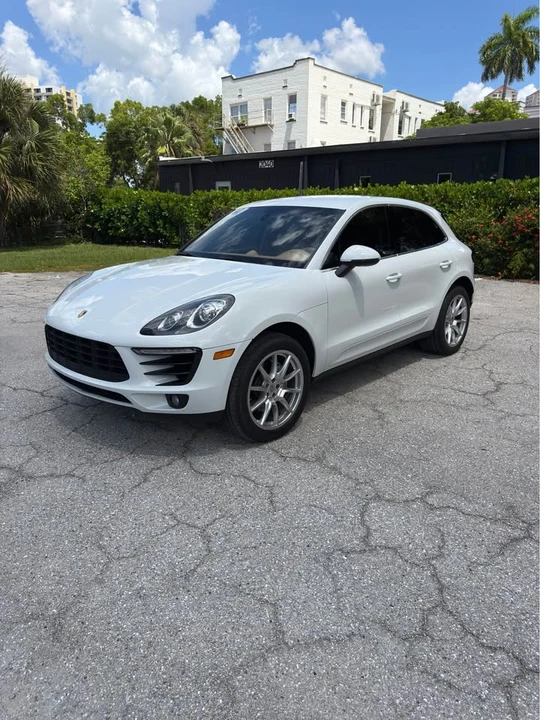 2015 Porsche Macan S - Image 2 of 19