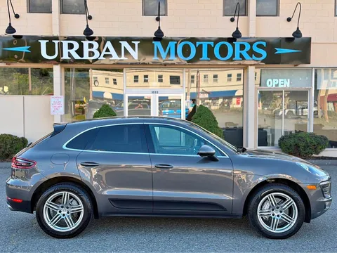 2015 Porsche Macan S Sport Utility 4D