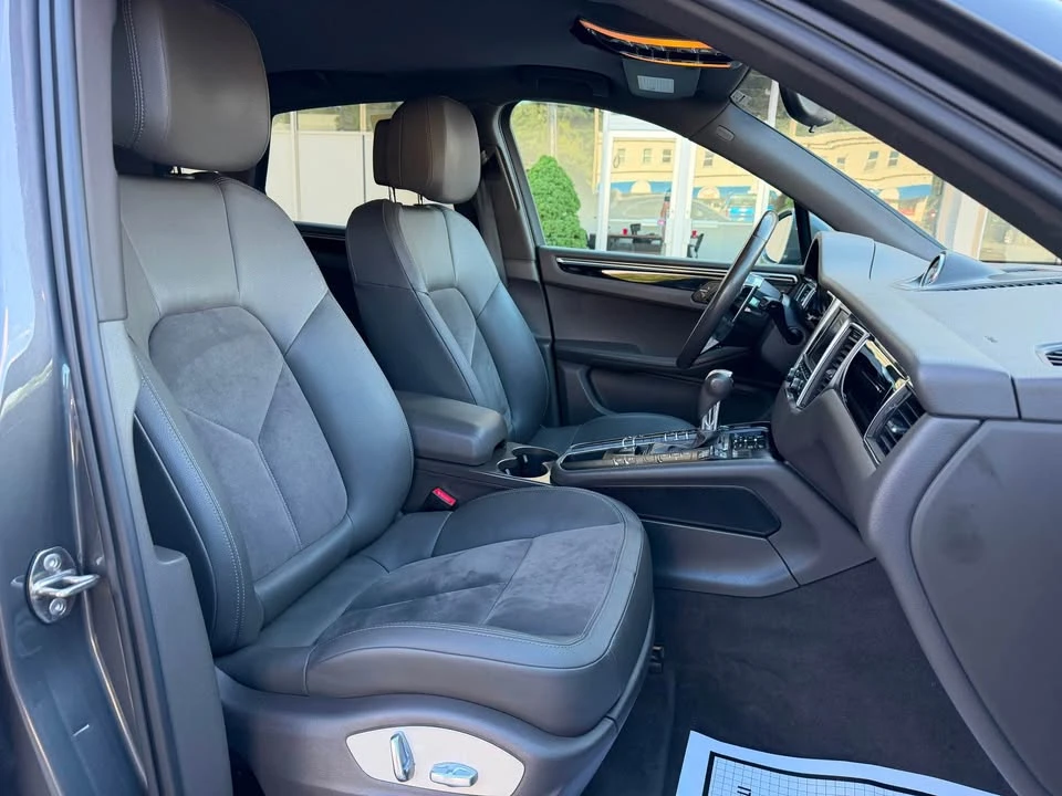 2015 Porsche Macan S - Image 15 of 20