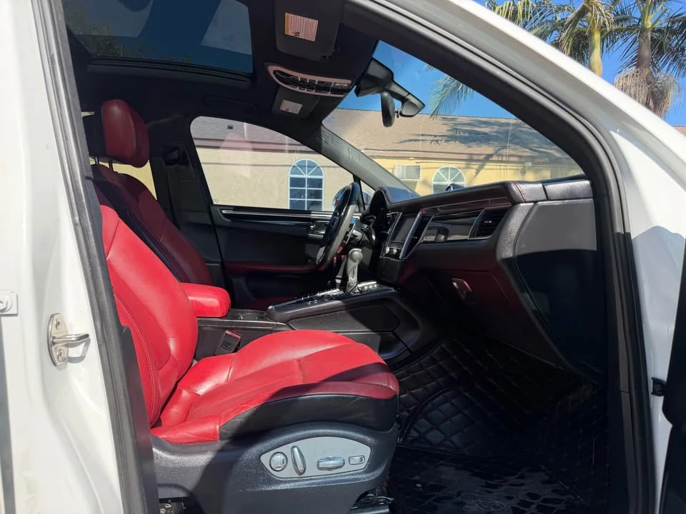 2015 Porsche Macan S - Image 7 of 10