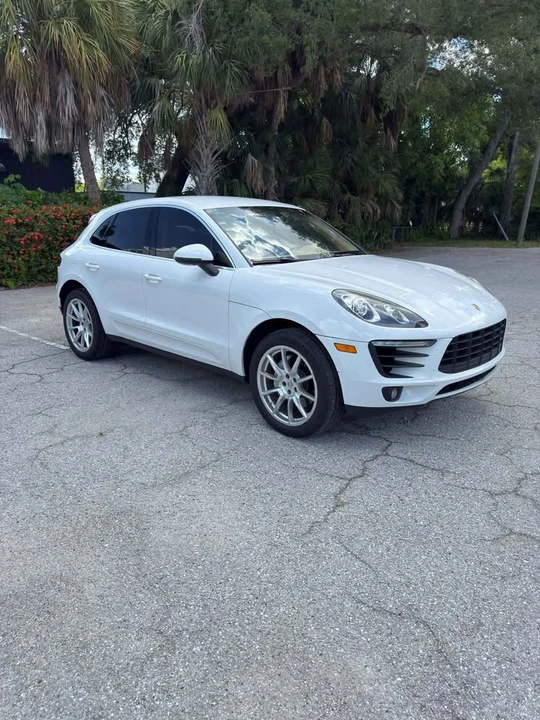 2015 Porsche Macan S - Image 2 of 19