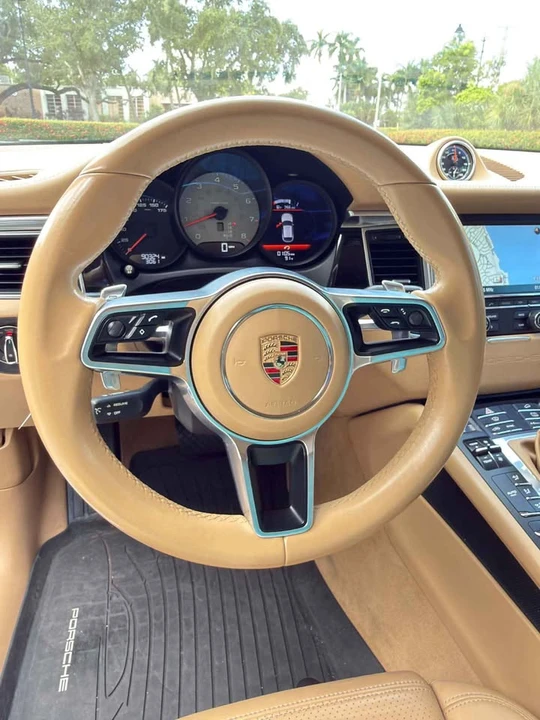 2015 Porsche Macan S - Image 12 of 19