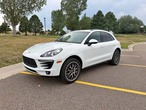 2015 Porsche Macan S Sport Utility 4D