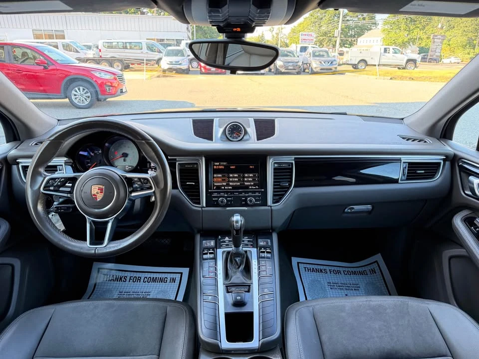 2015 Porsche Macan S - Image 15 of 20