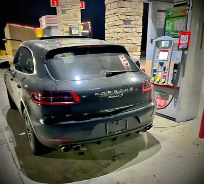 2015 Porsche Macan S Sport Utility 4D