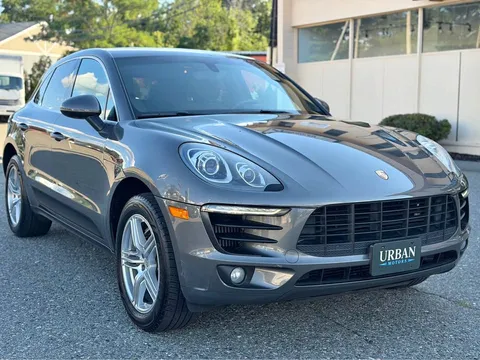 2015 Porsche Macan S Sport Utility 4D